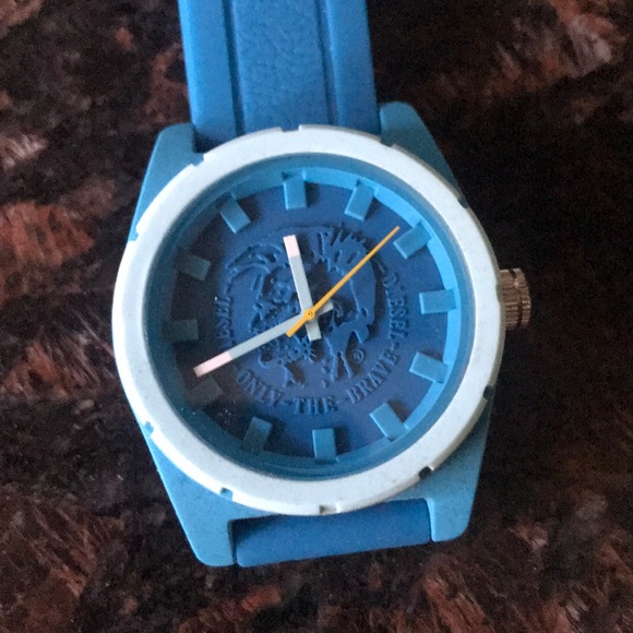 Diesel Watch Brave Blue Rubber - Picture 3 of 6